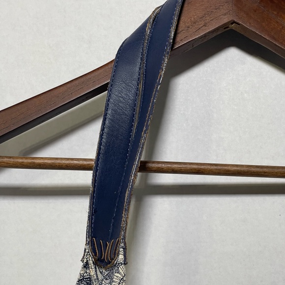 Sakroots navy and white shoulder bag - Picture 4 of 14